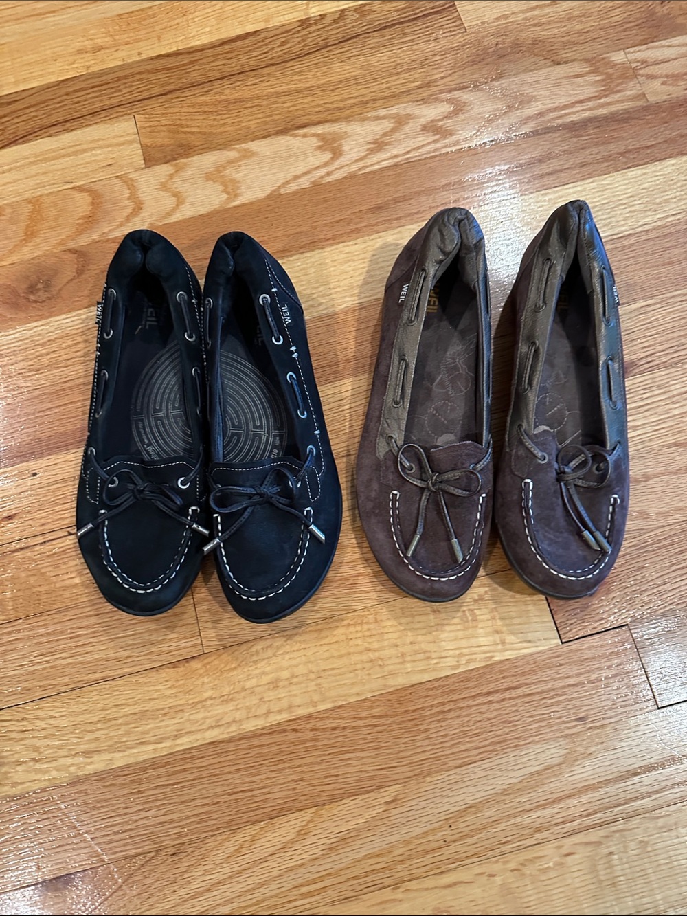 Dr Weil Women’s Suede Moccasin Loafers in Black and Brown sold as set